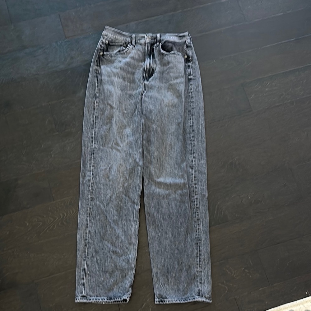 American Eagle BAGGY - sz 6.